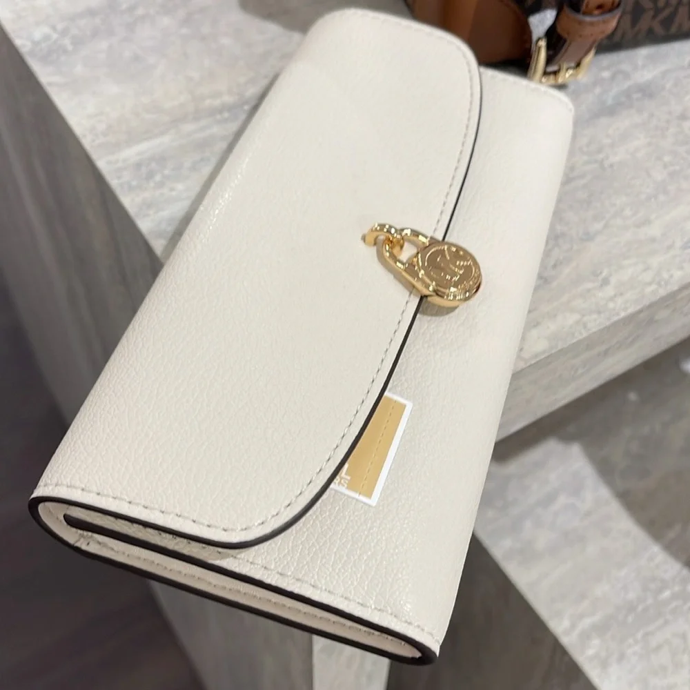 Michael Kors Hamilton Large Leather Continental Wallet Light Cream  NWT